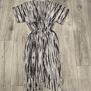 Black and White Dolman Sleeve Scoop Neck Sundress